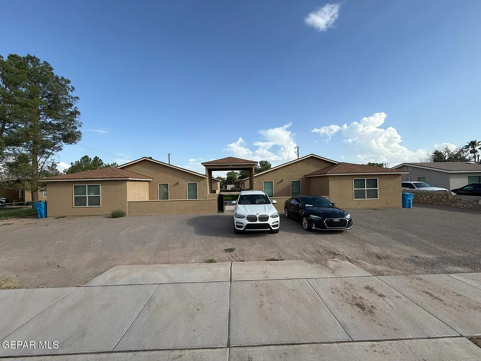 3 bed, 2.0 bath, 1548 sqft, $1,600 — Photo 1
