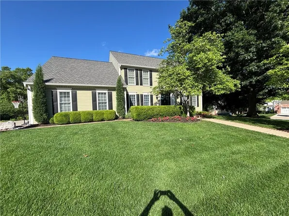 4016 W 124th St, Leawood, KS 66209