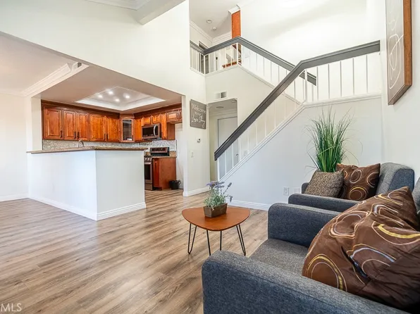 1332 N Mako Ln #15, Anaheim, CA 92801