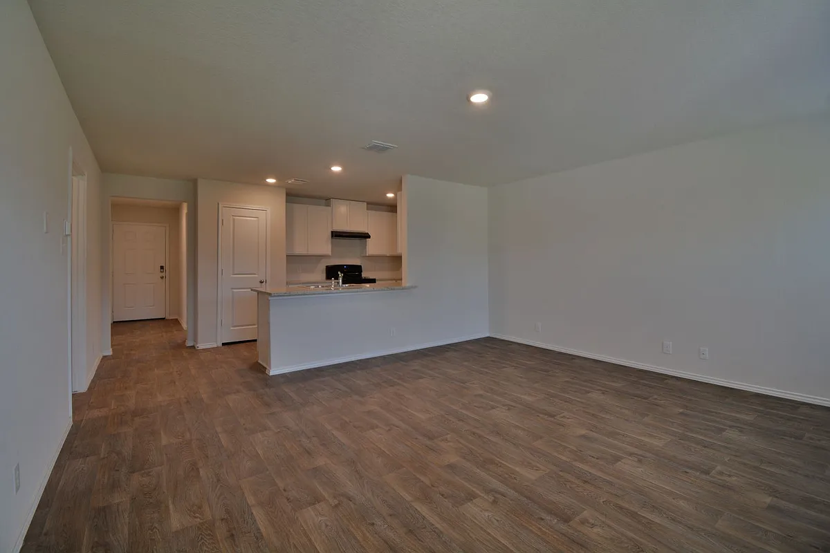 Building Photo - 15346 Brown Violetear