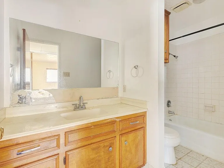 1006 Bolton Dr — Photo 19