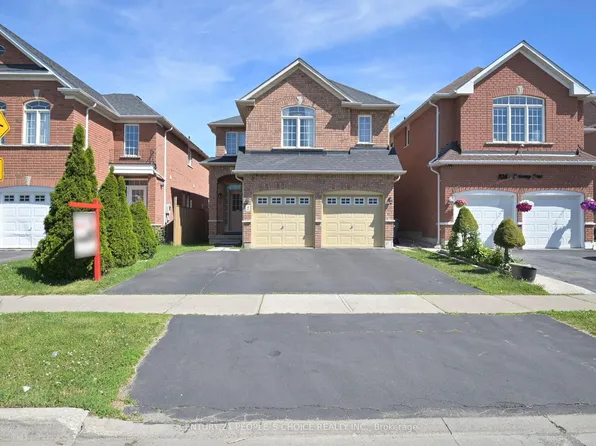 1082 Galesway Blvd, Mississauga, ON L5V 2T6