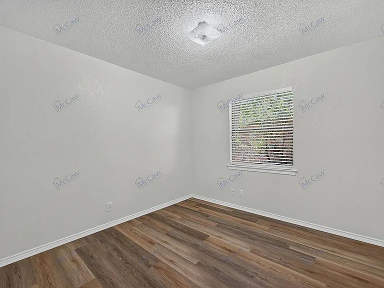 6706 S Creek Dr — Photo 12