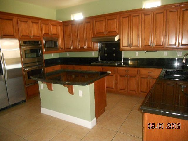 2nd image of 2695 Vitoria Ct