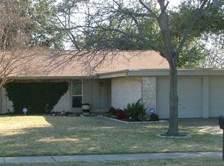 230 Adah Ln, Irving, TX 75062