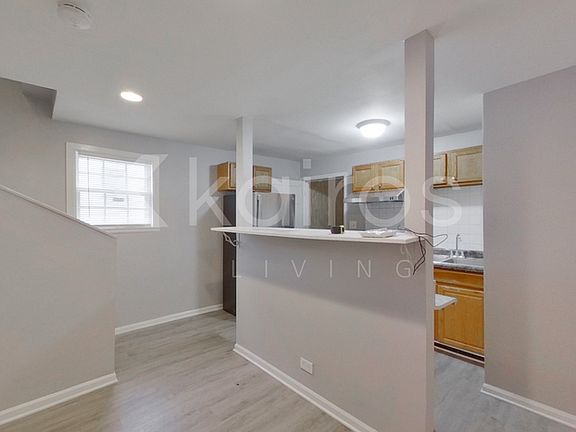 4th image of 13937 S Wentworth Ave