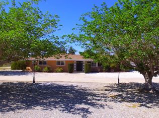 18961 Tamarac Rd, Apple Valley, CA 92307