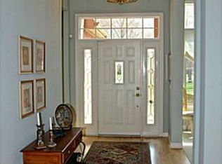 8134 English Garden Ct, Maumee, OH 43537