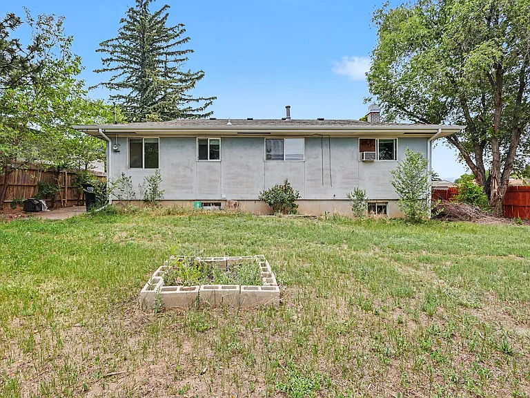 1731 Auburn Dr — Photo 27