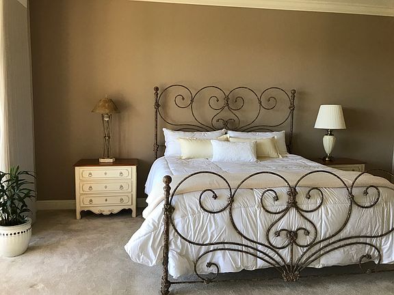 MBR has lanai access