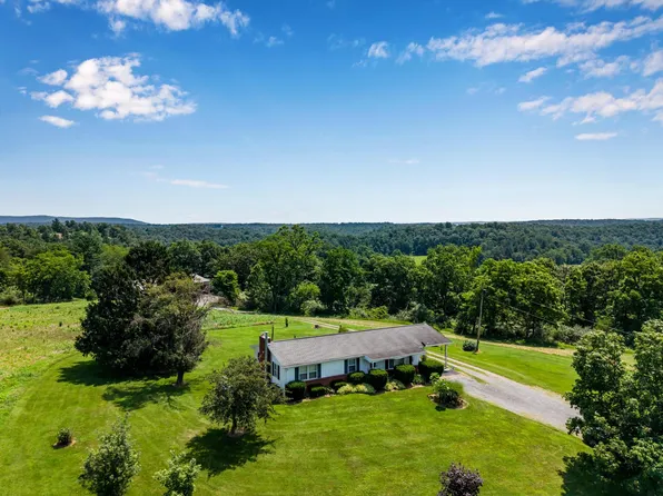 7296 Thompson Rd, Needmore, PA 17238
