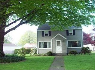 7296 Pine St, Fairview, PA 16415