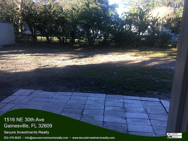 1516 NE 30th Ave — Photo 10