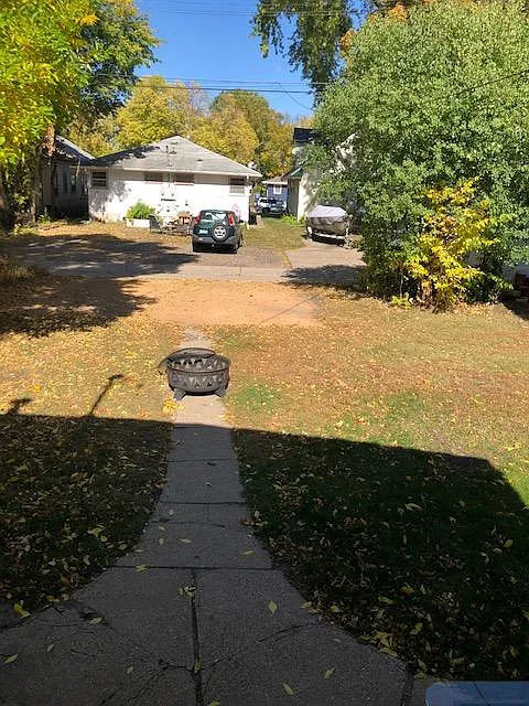 2 bed, 1150 sqft, $1,695 — Photo 2
