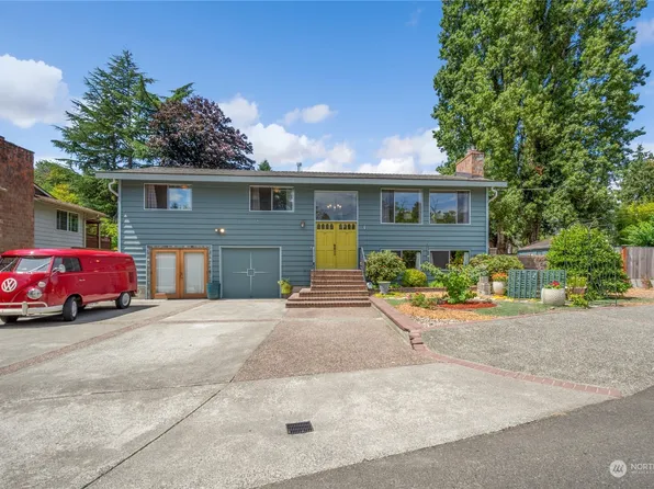 12955 22nd Avenue NE, Seattle, WA 98125