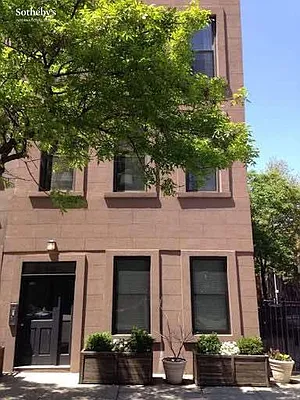 Rented by Sotheby's International Realty | media 52