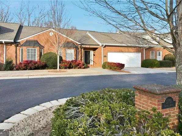 3170 Haynes Dr, Gainesville, GA 30506