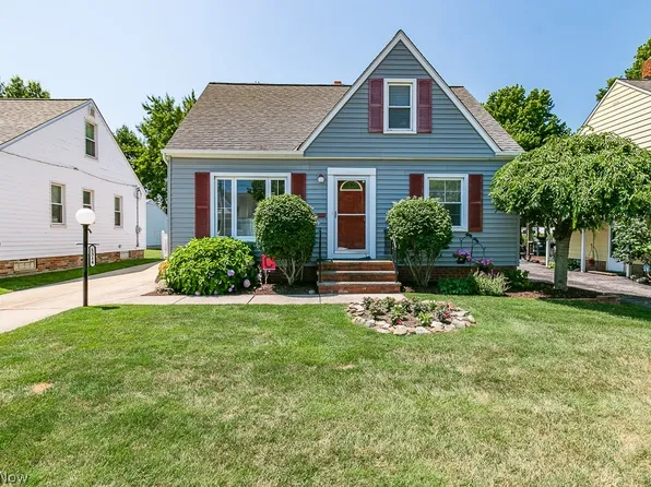 1314 Mayfield Ridge Rd, Mayfield Heights, OH 44124
