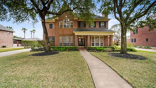 22307 Fairbay Dr Photo 1