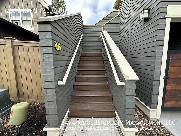 2573 NW Shields Dr #19 — Photo 40