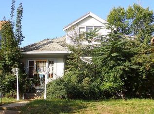 2571 N 39th St #A, Milwaukee, WI 53210