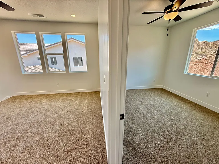 4252 E El Capitan Way — Photo 35