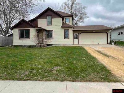 500 W 1st St, Janesville, MN, 56048