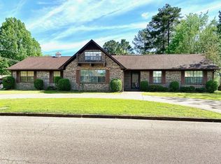 1201 Harrison St, Tupelo, MS 38801