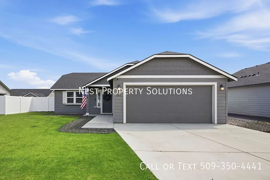 207 N Paxson Dr