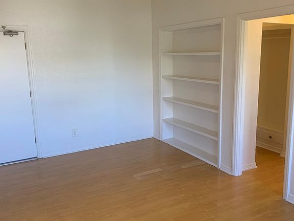 5th image of 3950 W 8th St #306