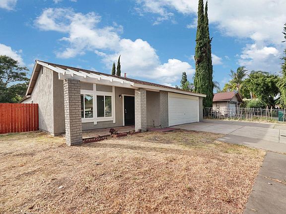 5th image of 1117 Knickerbocker Dr