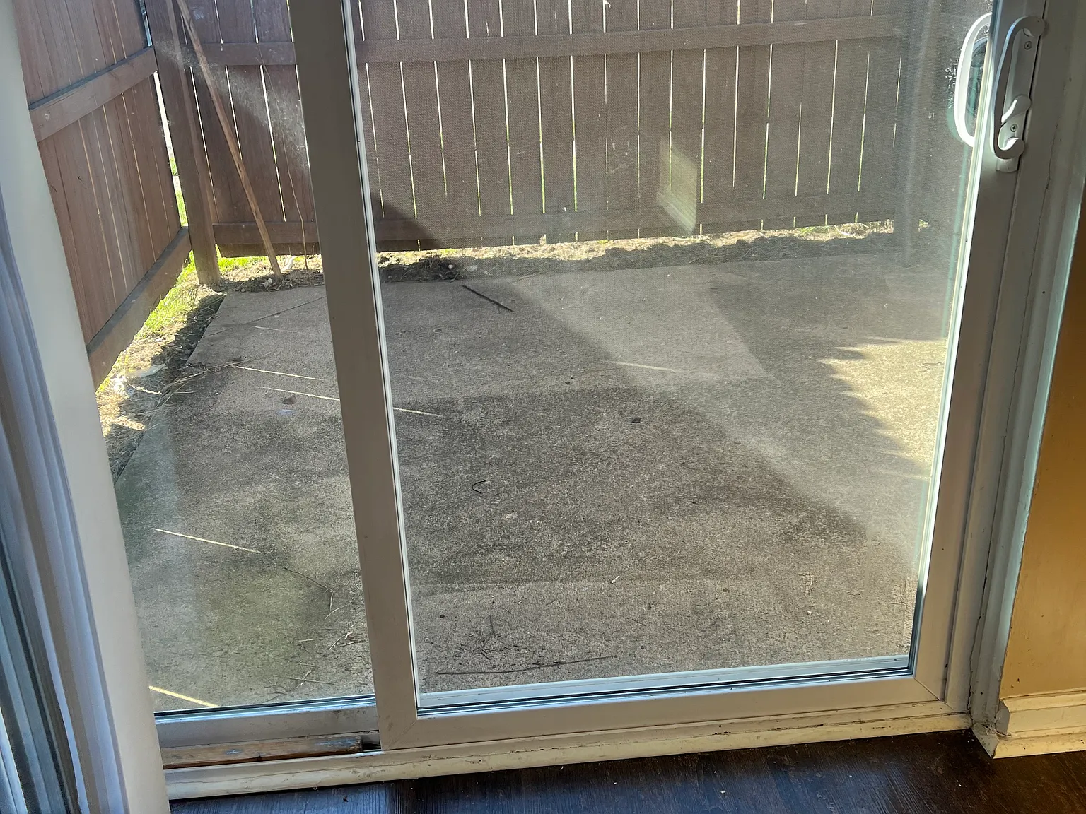 2 bed, 900 sqft, $900 — Photo 4