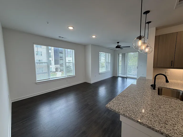 The Wren Apartments — Photo 216