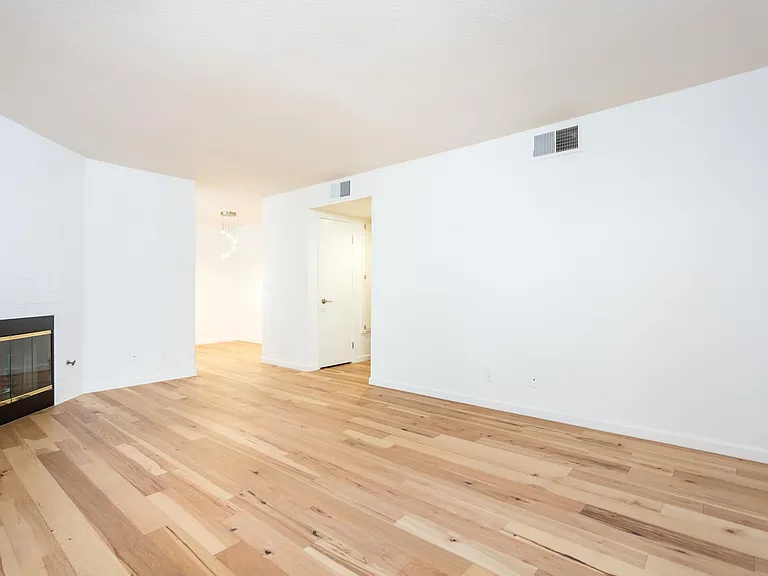 4666 Utah St #2 — Photo 3