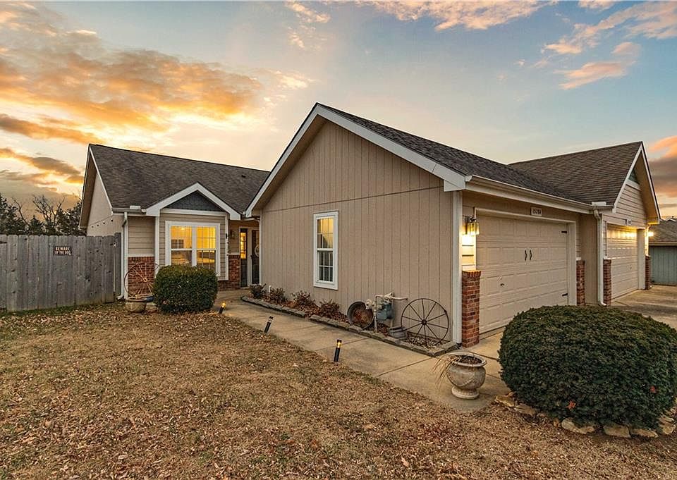 1st image of 1528 Legend Trail Dr Unit A