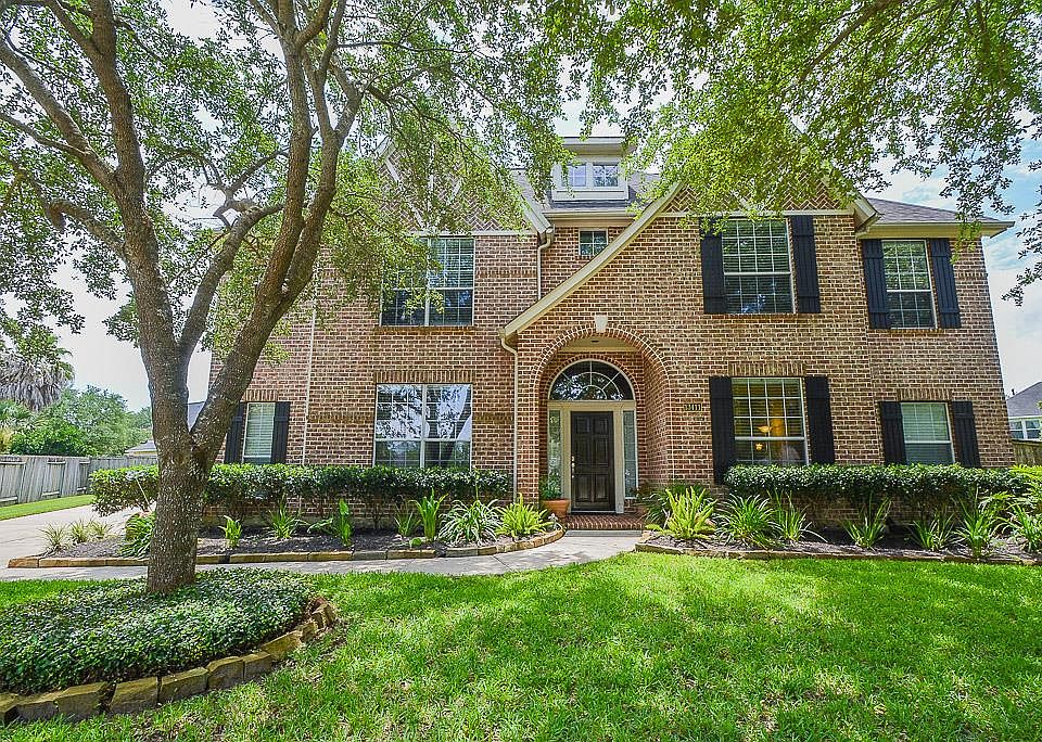 1st image of 13411 Goldenmere Ct