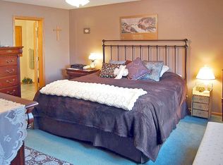2943 Jordan Dr, Woodbury, MN 55125