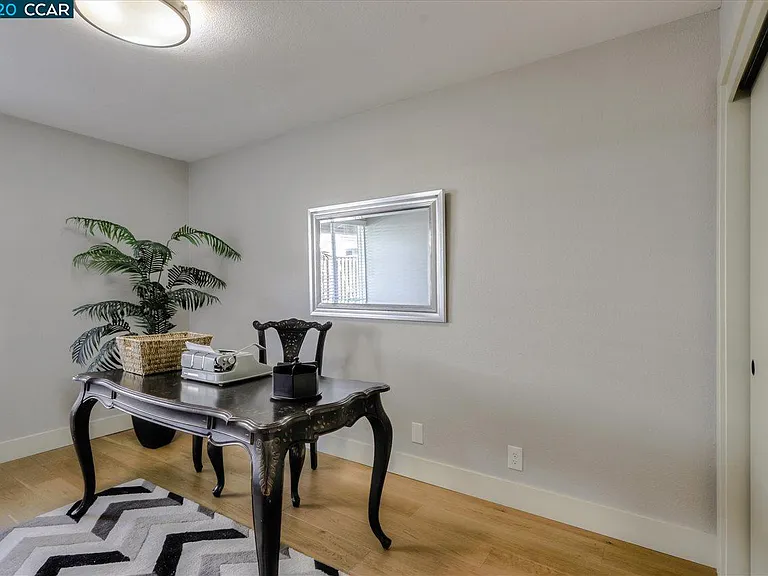 2021 Olivera Rd #D — Photo 9