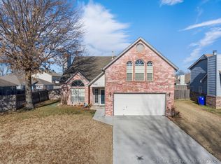 3312 W Houston Pl, Broken Arrow, OK 74012