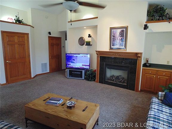 2nd image of 103 Wellington Ln