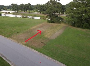 22 Charlestowne Dr, Cape Charles, VA 23310