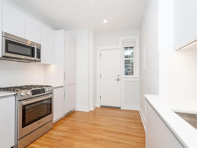 19A Forest St #26 — Photo 11
