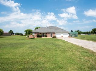 11930 S Bridle Ln, Oologah, OK 74053