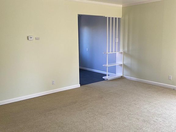 5th image of 2863 Alma St
