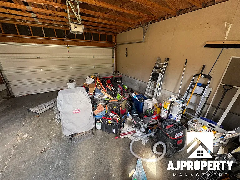 119 N Summit Ave — Photo 42