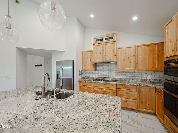 2nd image of 1646 N COMANCHE Drive