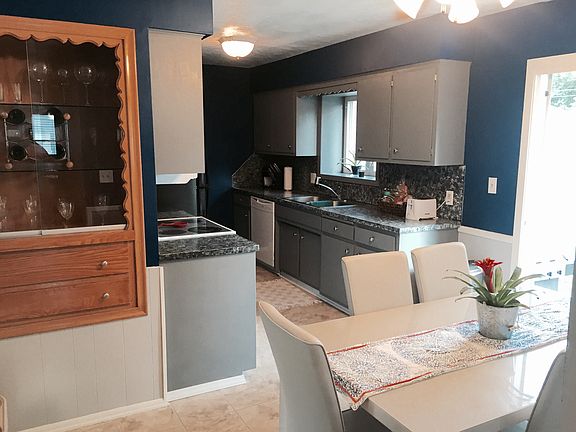 3rd image of 229 Michael Dr