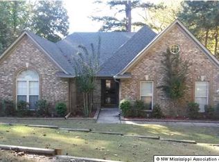 4997 Koko Reef Dr, Hernando, MS 38632