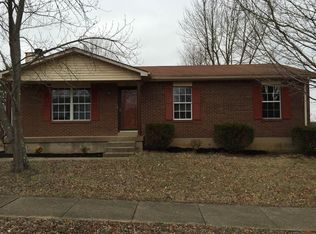 641 Independence Dr, Radcliff, KY