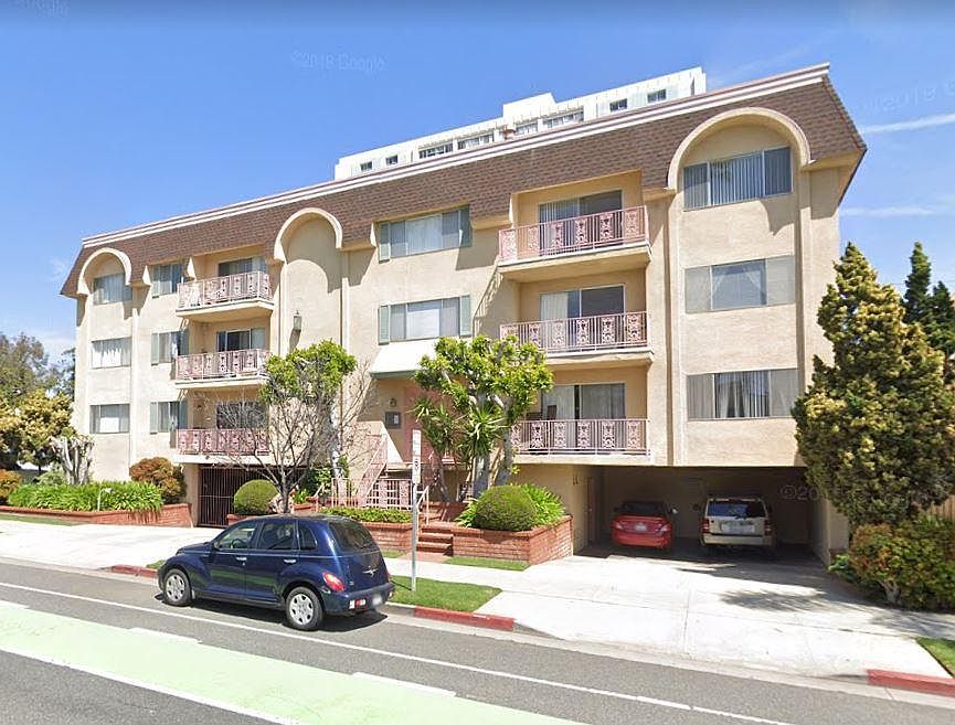 1st image of 1117 6th St APT 303